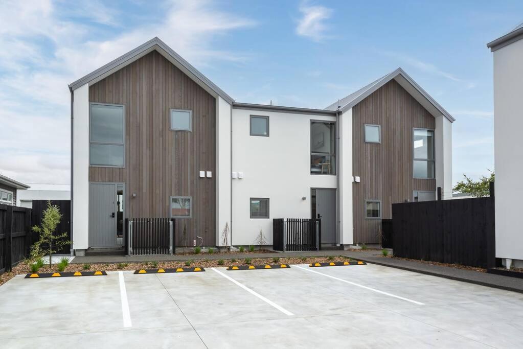 Hop, Skip, Jump To The City ! Christchurch Extérieur photo